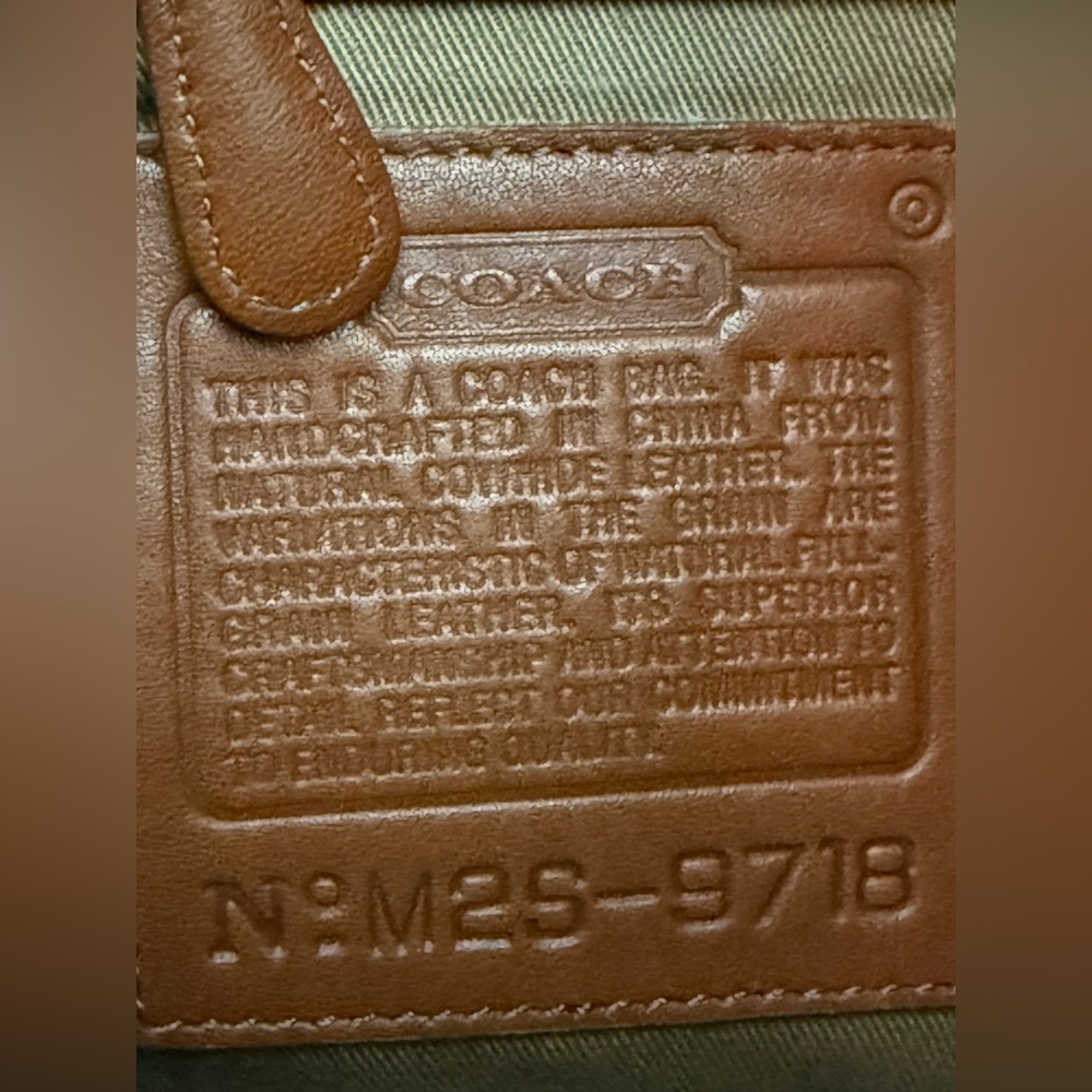 Coach Vintage Classic Legacy Crescent Hobo Turnlock Saddle Flap Bag #9718 - Picture 4 of 4